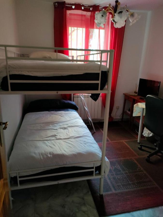Habitacion Privada, Luminosa Y Bien Comunicada Madrid Dış mekan fotoğraf
